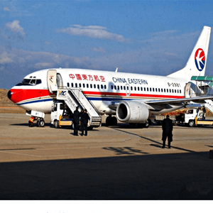 宝安航空空运航空快运业稳步发展的原因是什么？